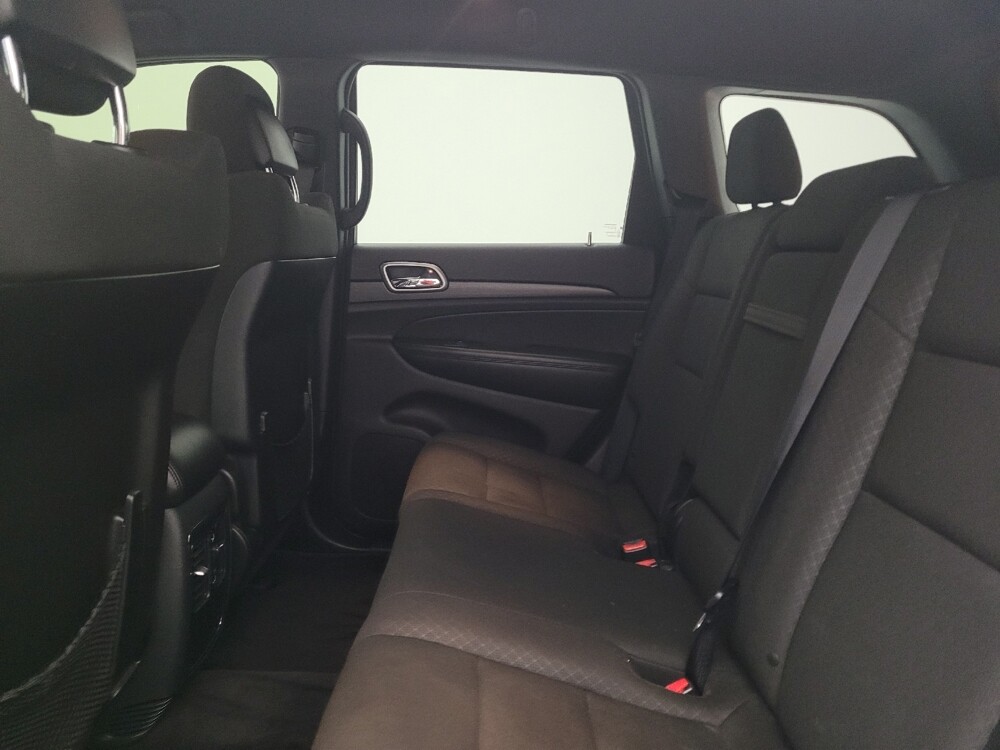 2018 Jeep Grand Cherokee in Columbus, OH 43228 - 18097405 18