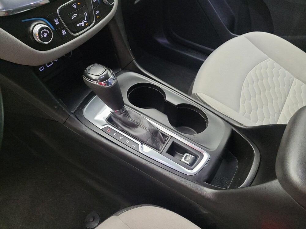 2019 Chevrolet Equinox in Maple Heights, OH 44137 - 18097406 26