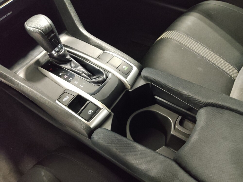 2018 Honda Civic in Columbus, OH 43228 - 18097409 26