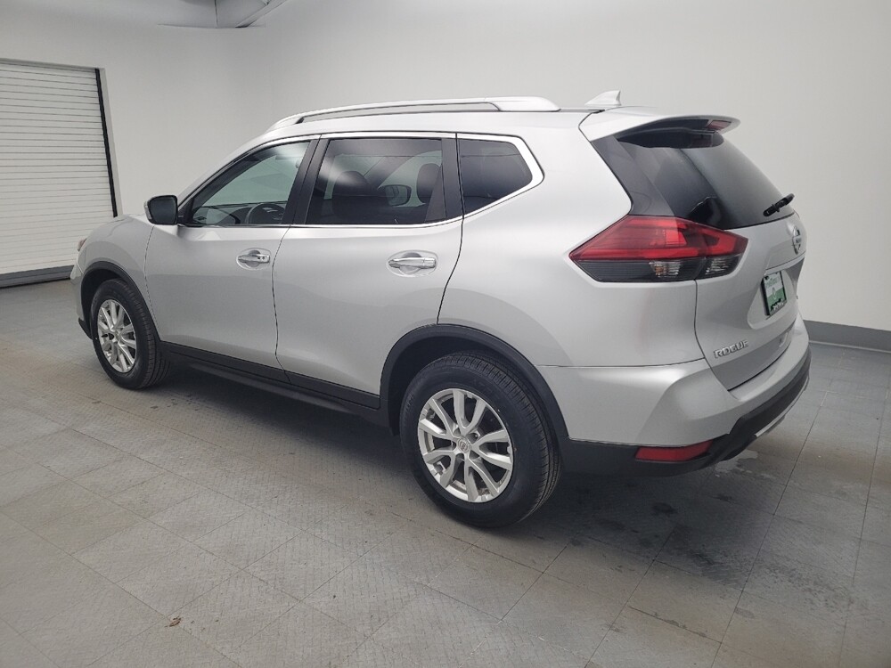 2018 Nissan Rogue in Columbus, OH 43228 - 18097410 3