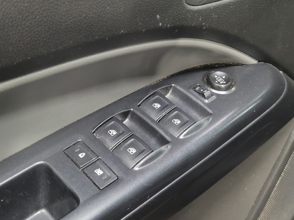 2016 Chevrolet Colorado in Woodbridge, VA 22191 - 18097411 27