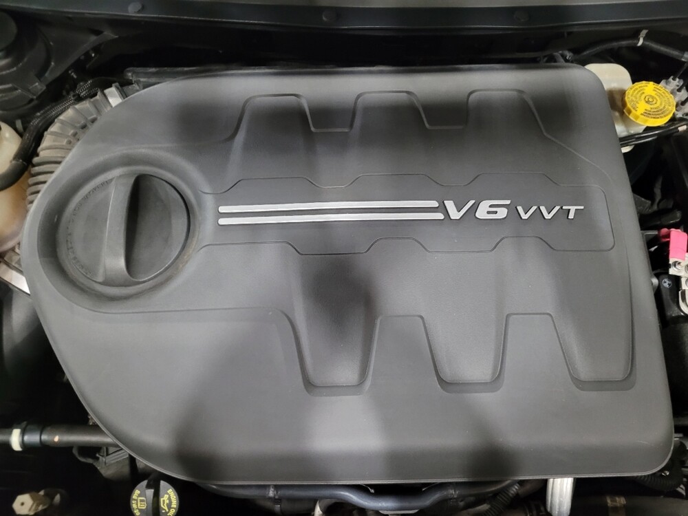 2017 Jeep Cherokee in Woodbridge, VA 22191 - 18097412 30