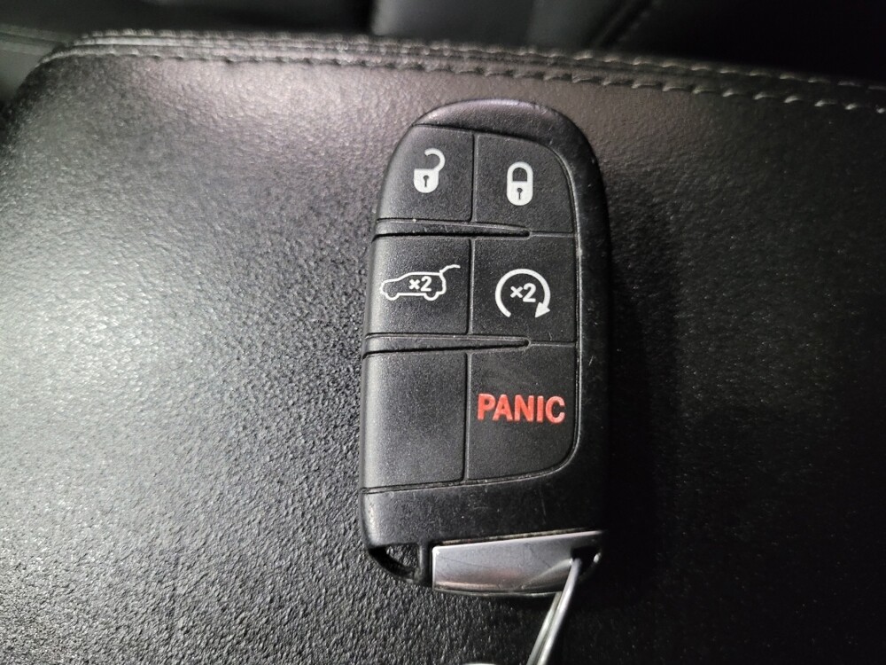 2016 Jeep Grand Cherokee in Woodbridge, VA 22191 - 18097415 32