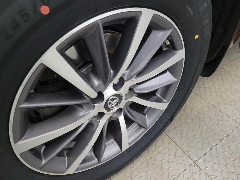 2018 Toyota Highlander in Woodbridge, VA 22191 - 18097417 31