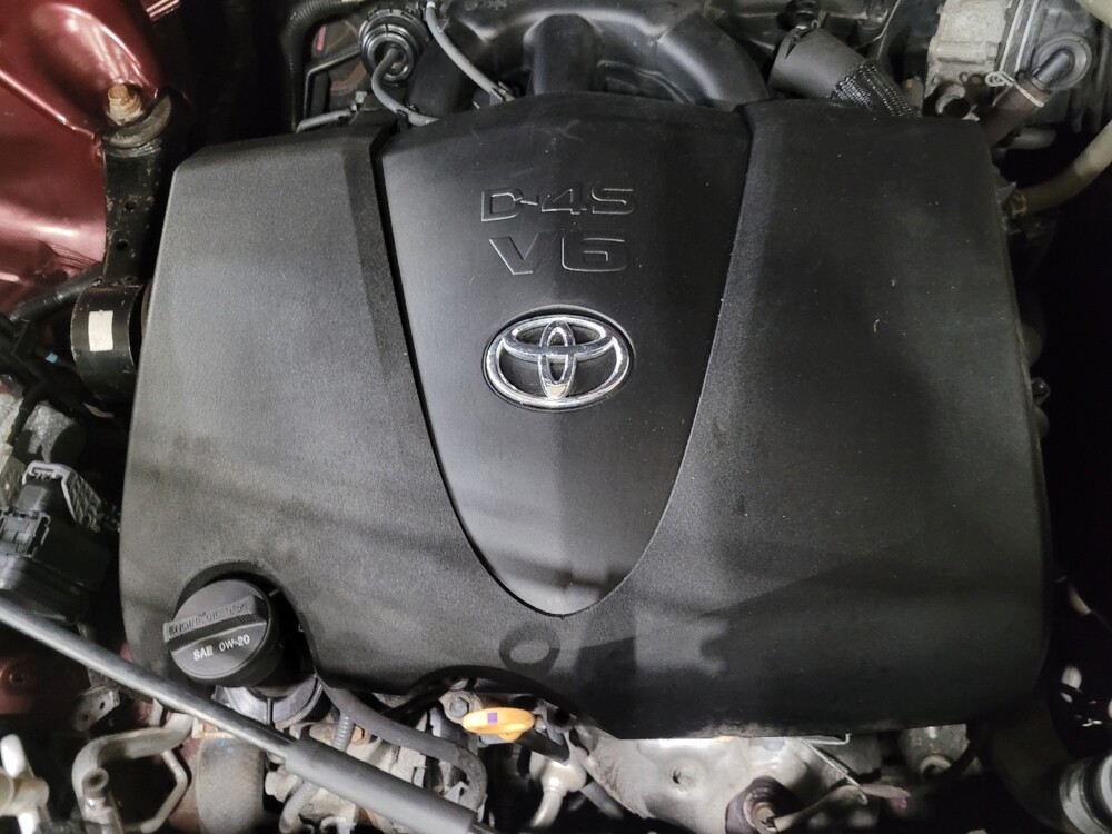 2018 Toyota Highlander in Woodbridge, VA 22191 - 18097417 30