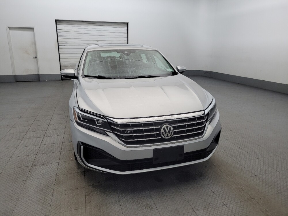 2020 Volkswagen Passat in Williamstown, NJ 8094 - 18097421 14