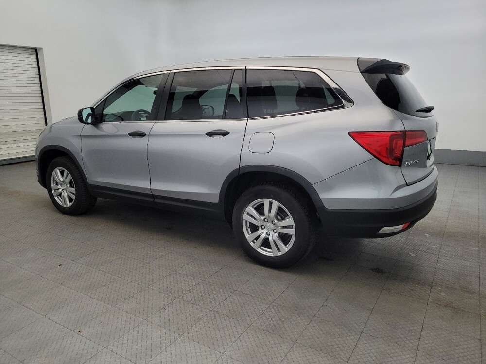 2018 Honda Pilot in Williamstown, NJ 8094 - 18097422 3