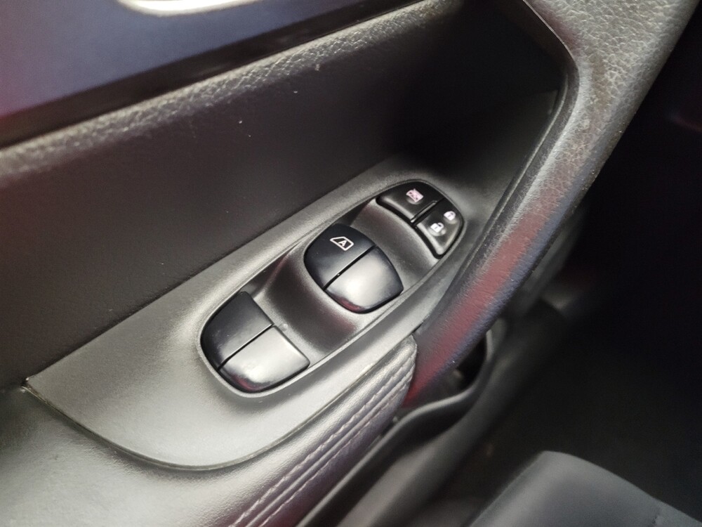 2020 Nissan Rogue Sport in Columbus, OH 43228 - 18097423 27