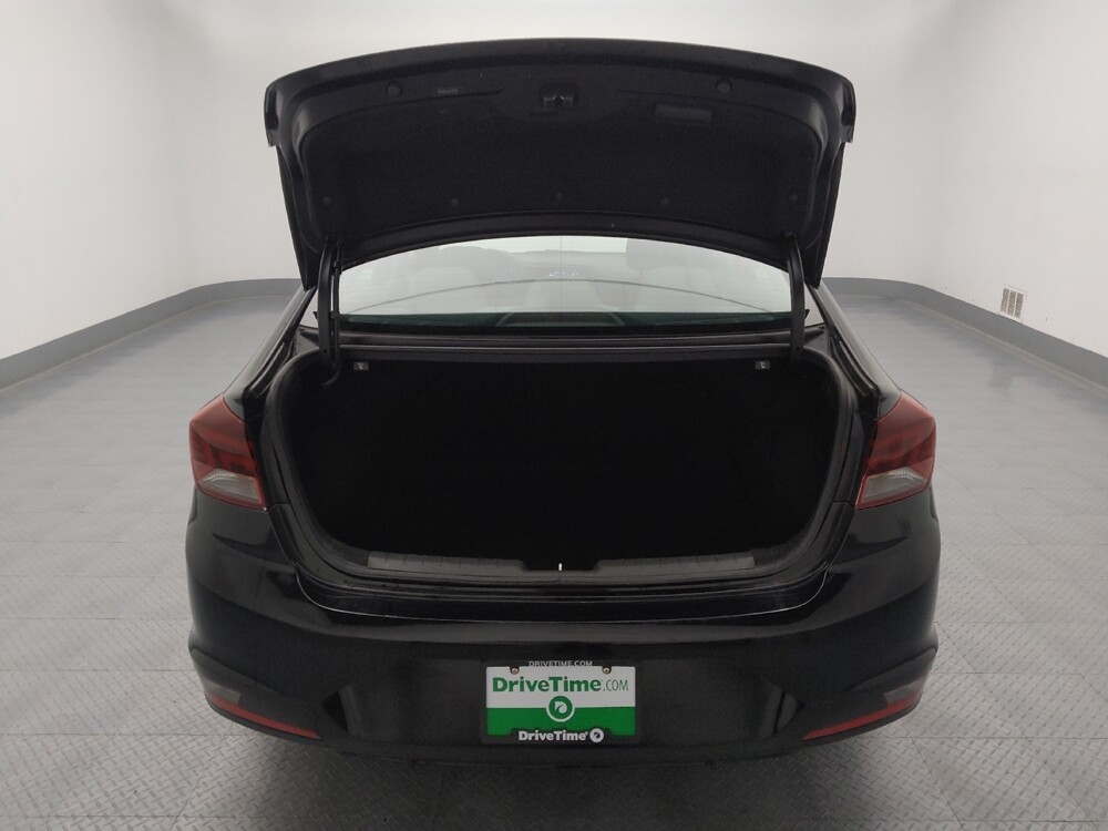 2020 Hyundai Elantra in Independence, MO 64055 - 18097426 29