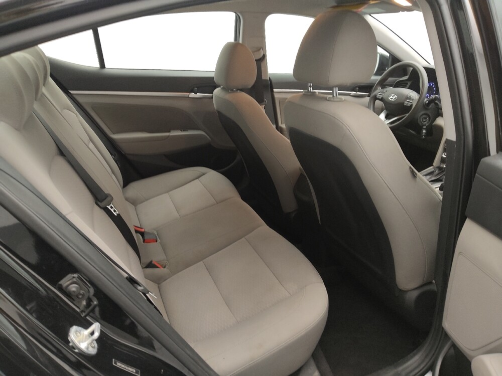 2020 Hyundai Elantra in Independence, MO 64055 - 18097426 19