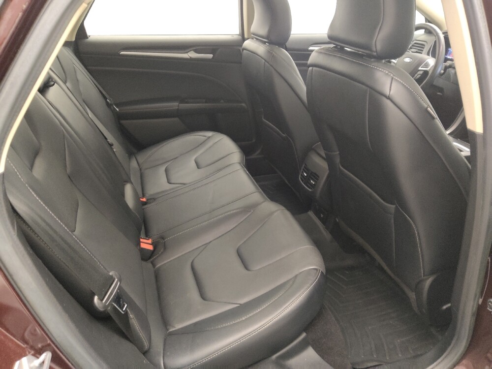 2017 Ford Fusion in Topeka, KS 66611 - 18097427 19