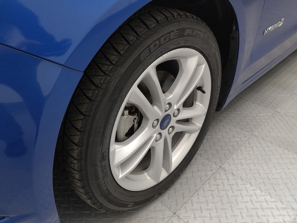 2018 Ford Fusion in Topeka, KS 66611 - 18097428 31