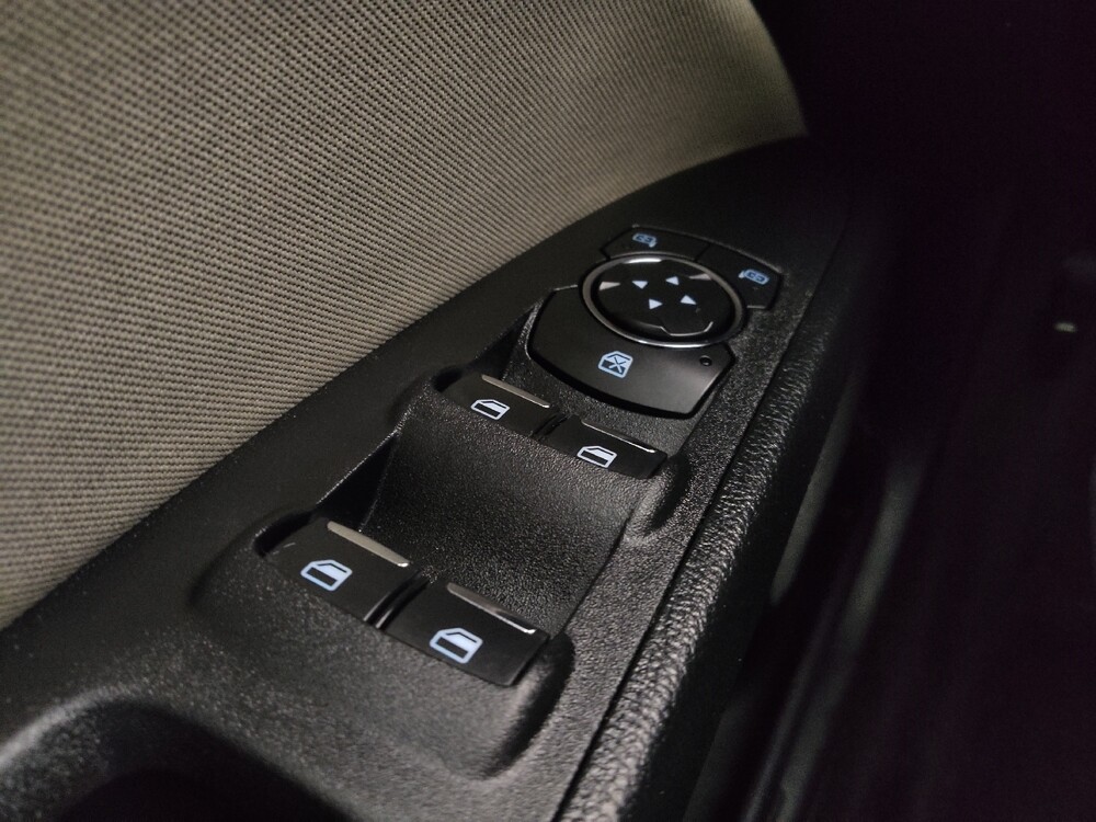 2018 Ford Fusion in Topeka, KS 66611 - 18097428 27