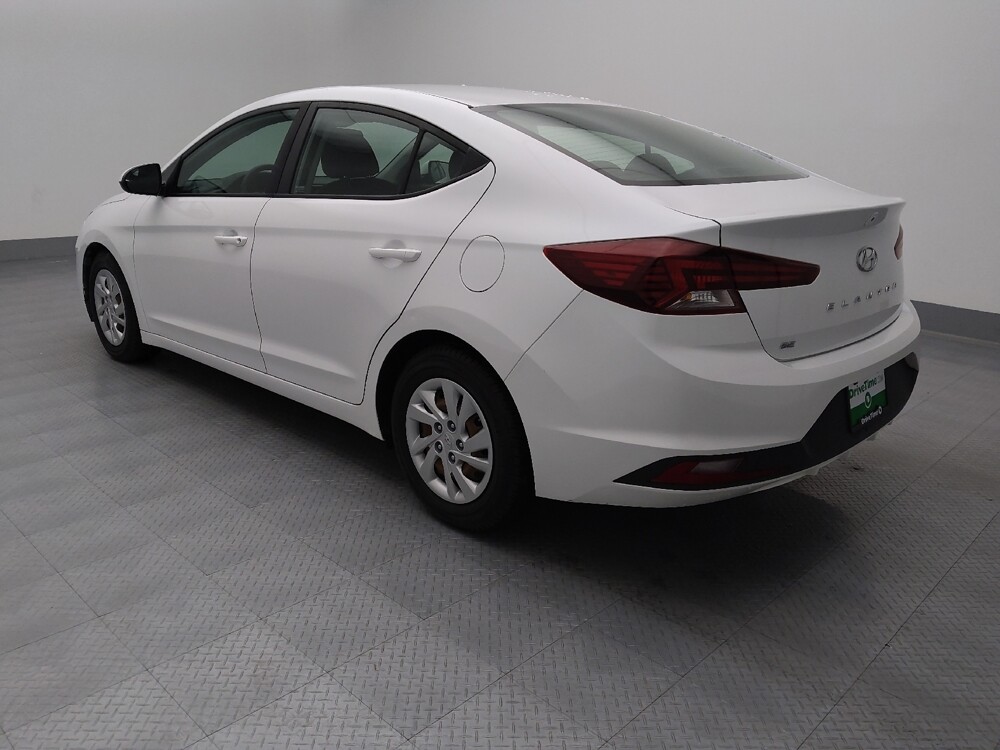 2019 Hyundai Elantra in Independence, MO 64055 - 18097432 3