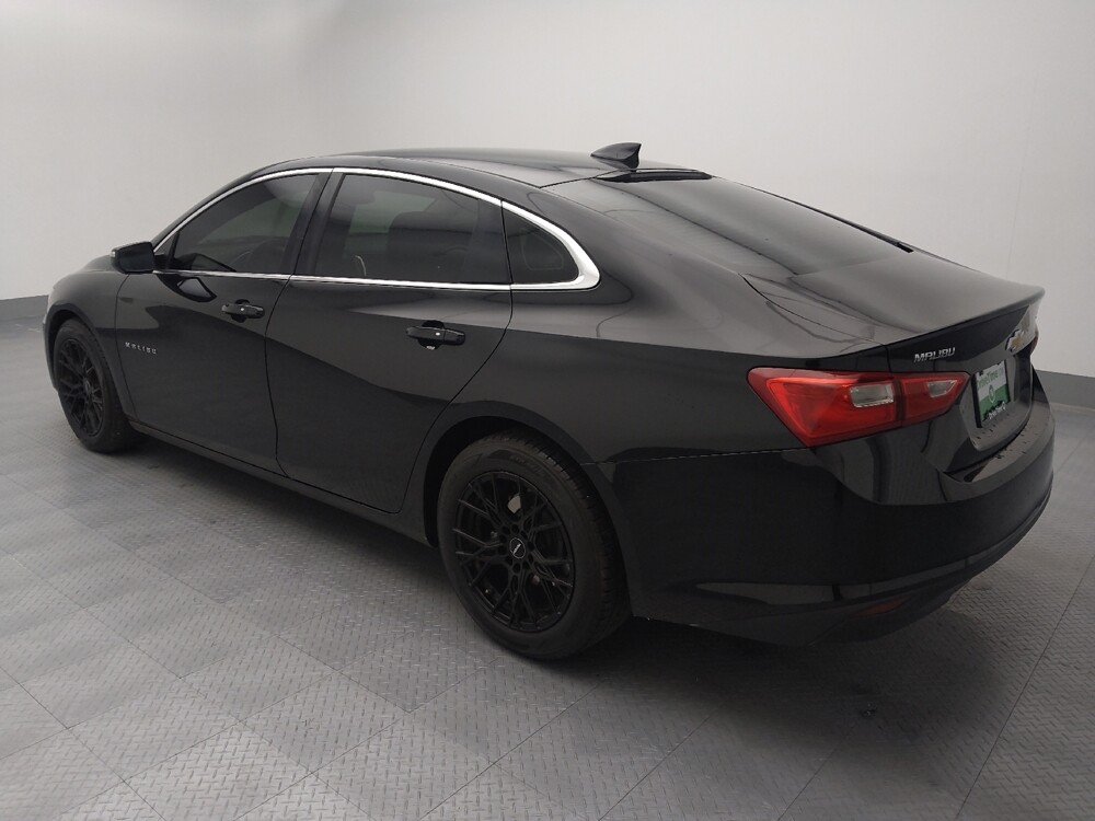 2018 Chevrolet Malibu in Independence, MO 64055 - 18097434 3