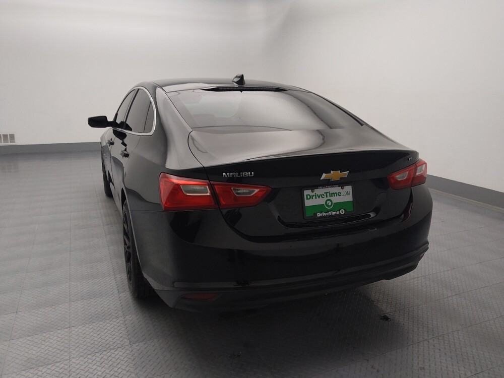 2018 Chevrolet Malibu in Independence, MO 64055 - 18097434 6