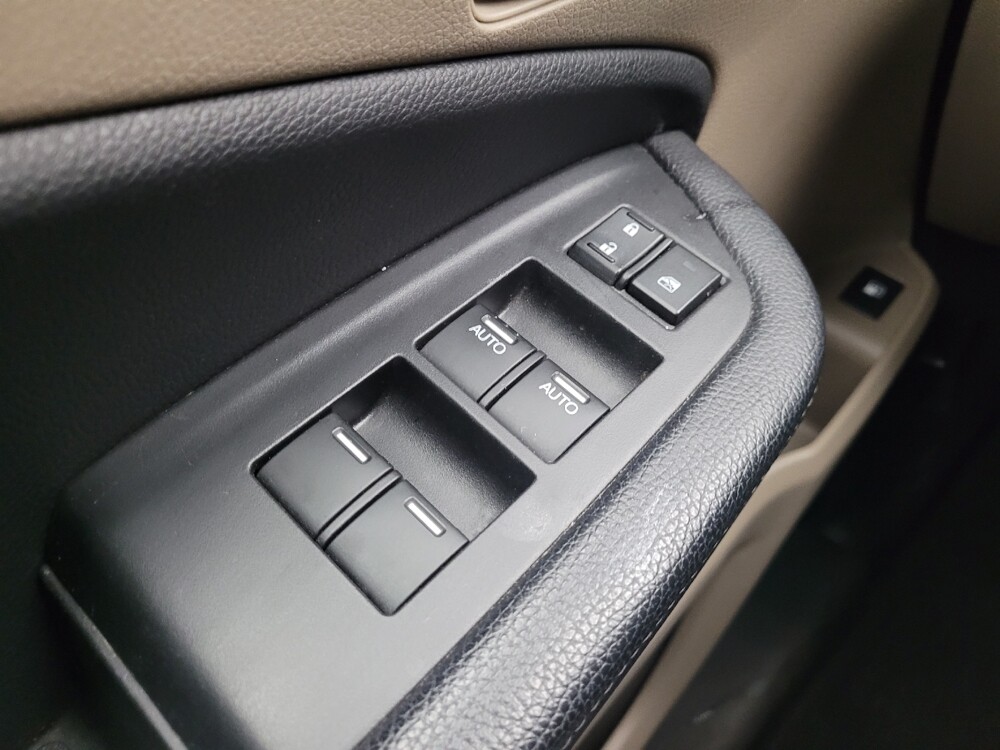 2018 Honda Pilot in Taylor, MI 48180 - 18097440 27