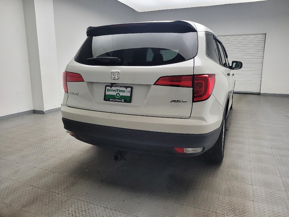 2018 Honda Pilot in Taylor, MI 48180 - 18097440 7