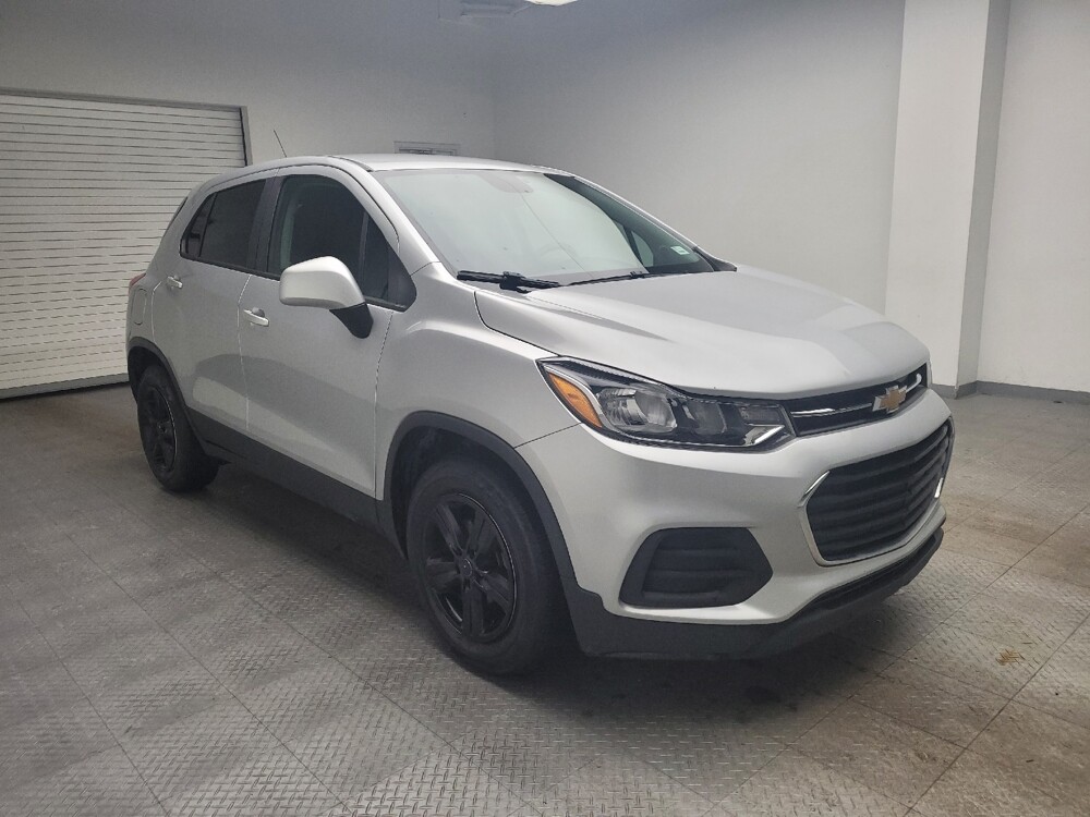 2019 Chevrolet Trax in Grand Rapids, MI 49508 - 18097441 11