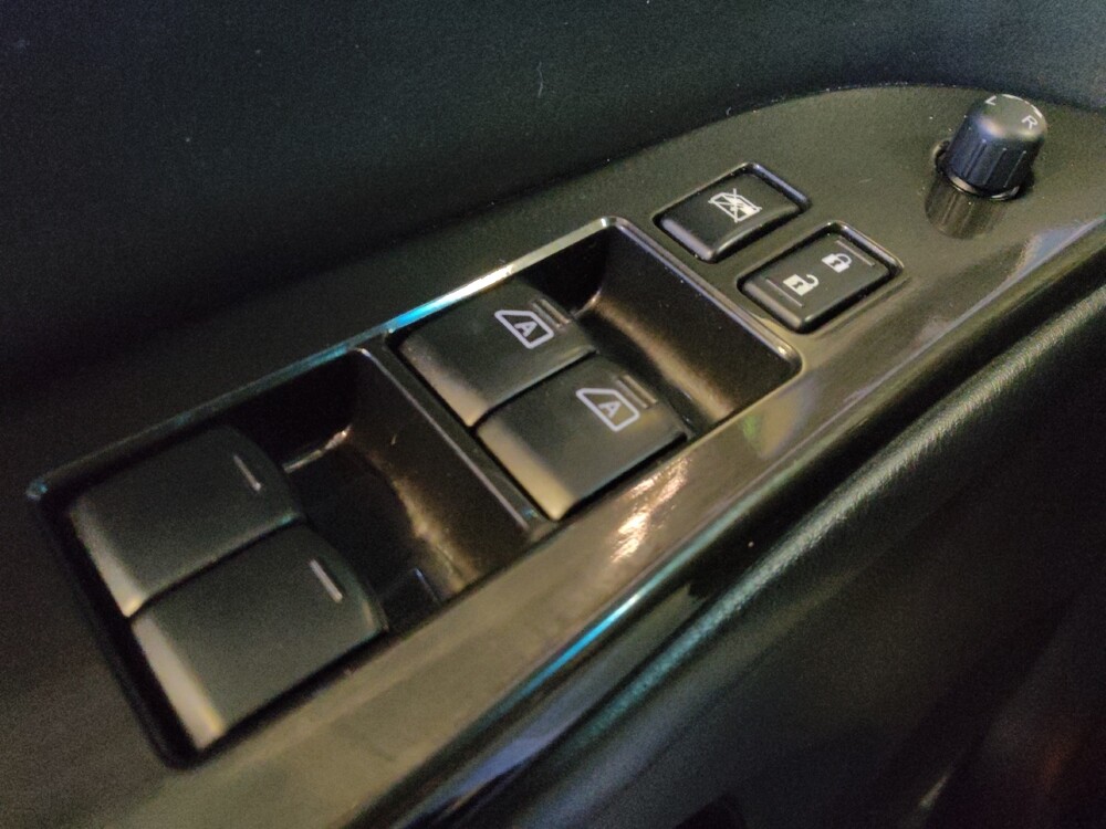 2016 INFINITI QX50 in Glendale, AZ 85301 - 18097444 27