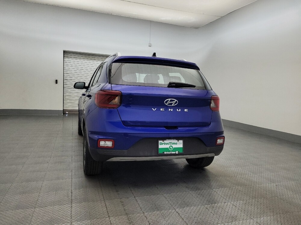 2022 Hyundai Venue in Glendale, AZ 85301 - 18097447 6