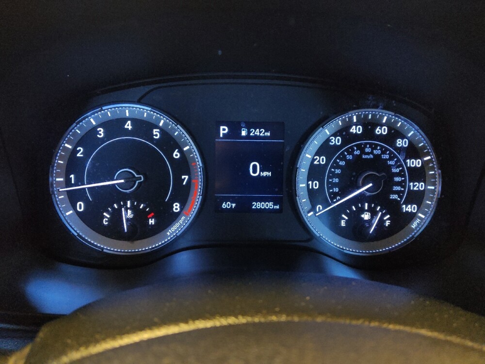 2022 Hyundai Venue in Glendale, AZ 85301 - 18097447 23