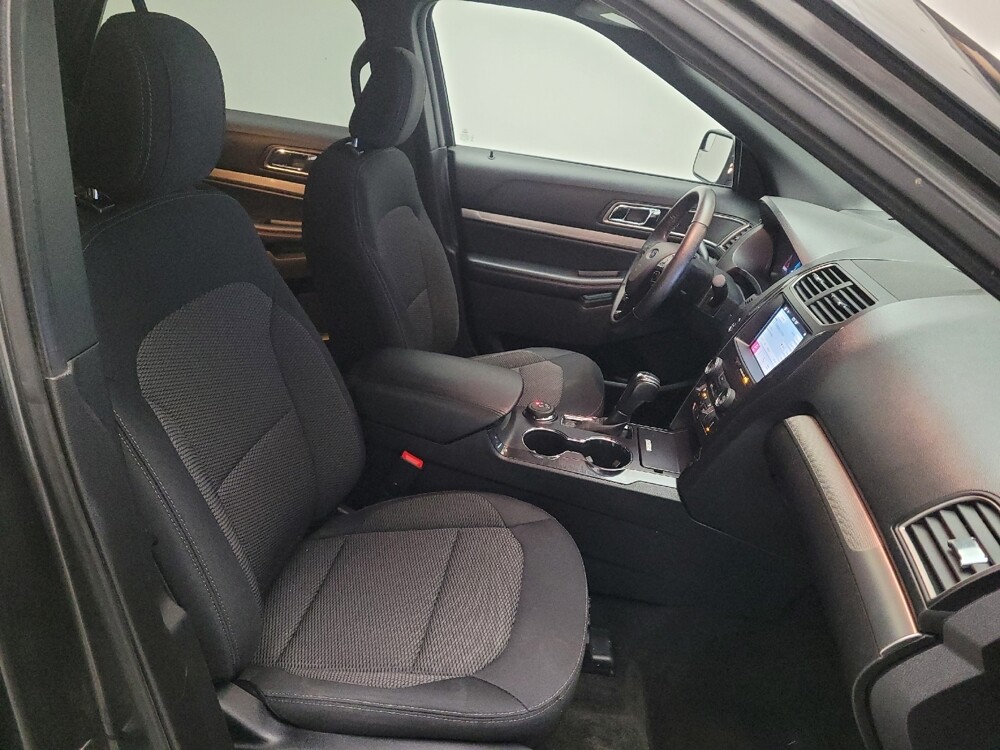 2018 Ford Explorer in Downey, CA 90241 - 18097449 21