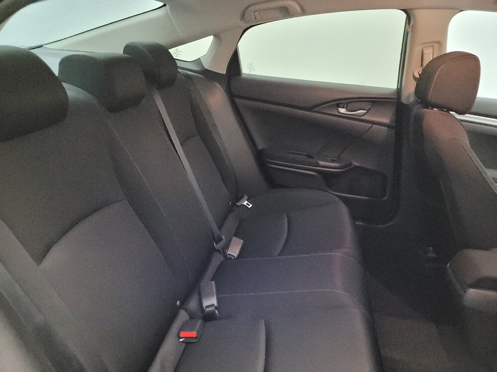 2020 Honda Civic in Glendale, AZ 85301 - 18097450 19