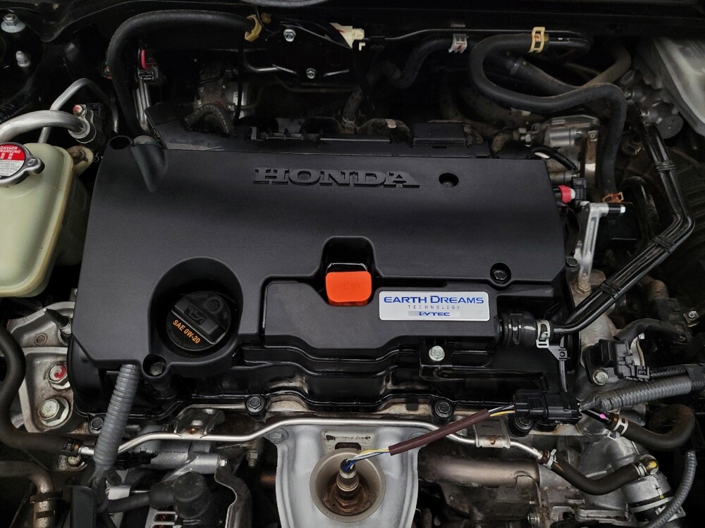 2020 Honda Civic in Glendale, AZ 85301 - 18097450 30