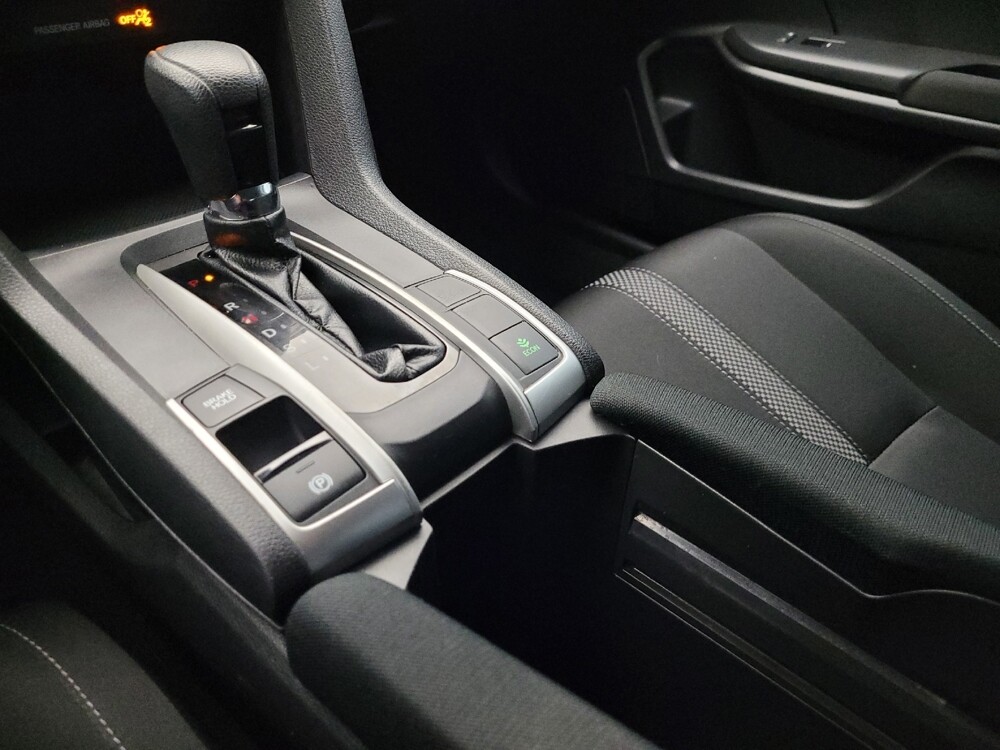 2020 Honda Civic in Glendale, AZ 85301 - 18097450 26