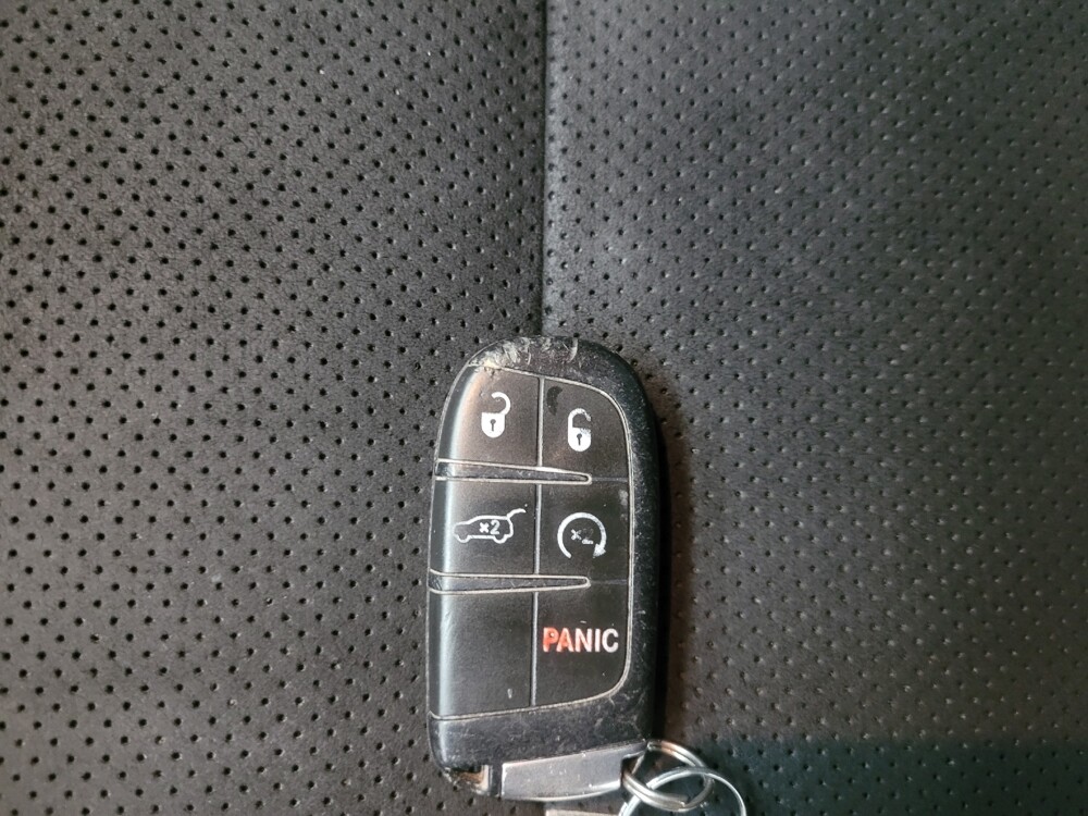 2019 Jeep Grand Cherokee in Highland, IN 46322 - 18097451 32