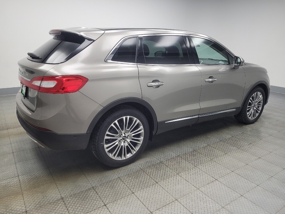 2017 Lincoln MKX in Highland, IN 46322 - 18097453 10