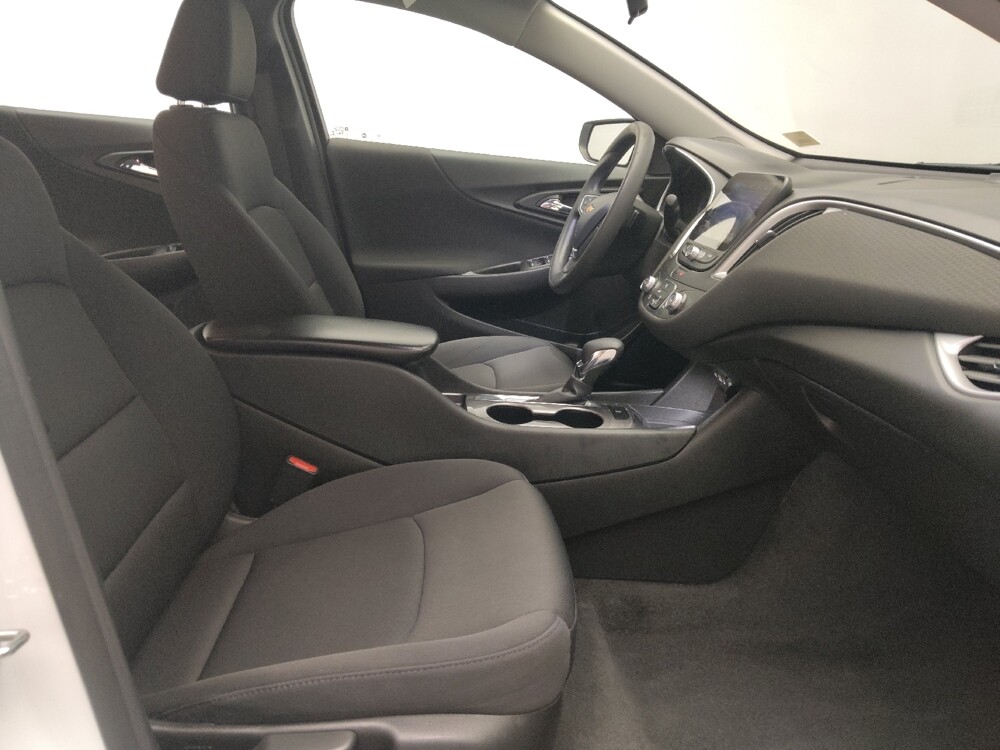 2021 Chevrolet Malibu in Oklahoma City, OK 73139 - 18097454 21