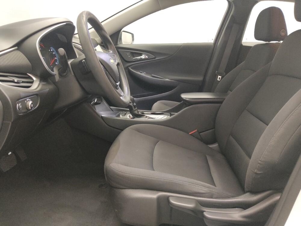 2021 Chevrolet Malibu in Oklahoma City, OK 73139 - 18097454 17