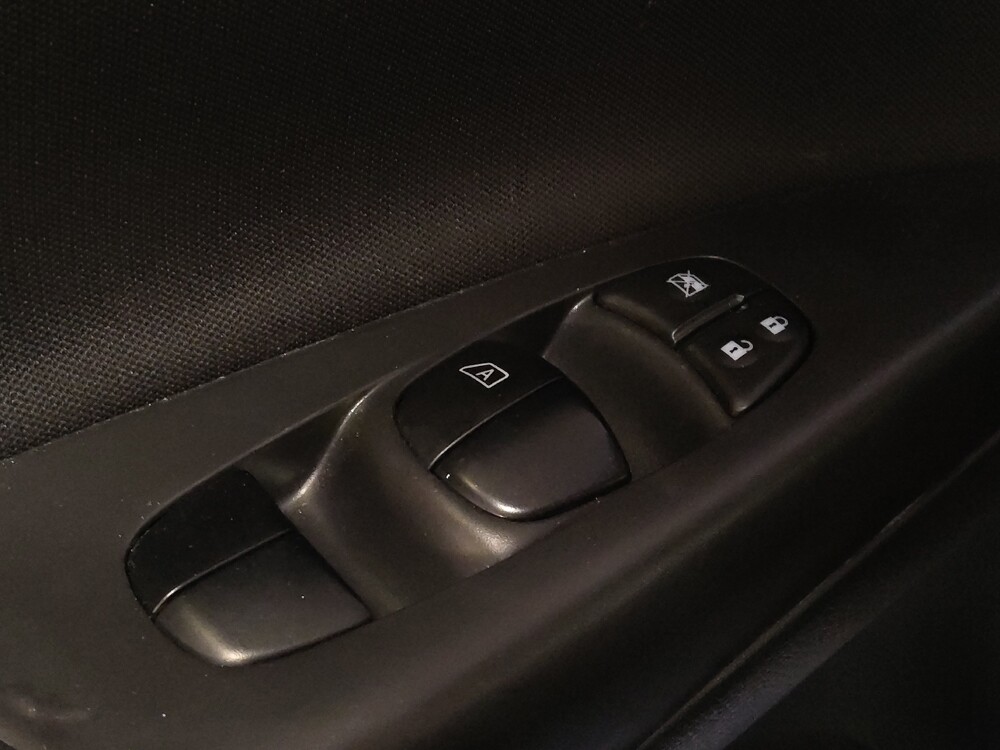 2018 Nissan Sentra in Gainesville, FL 32609 - 18097459 27