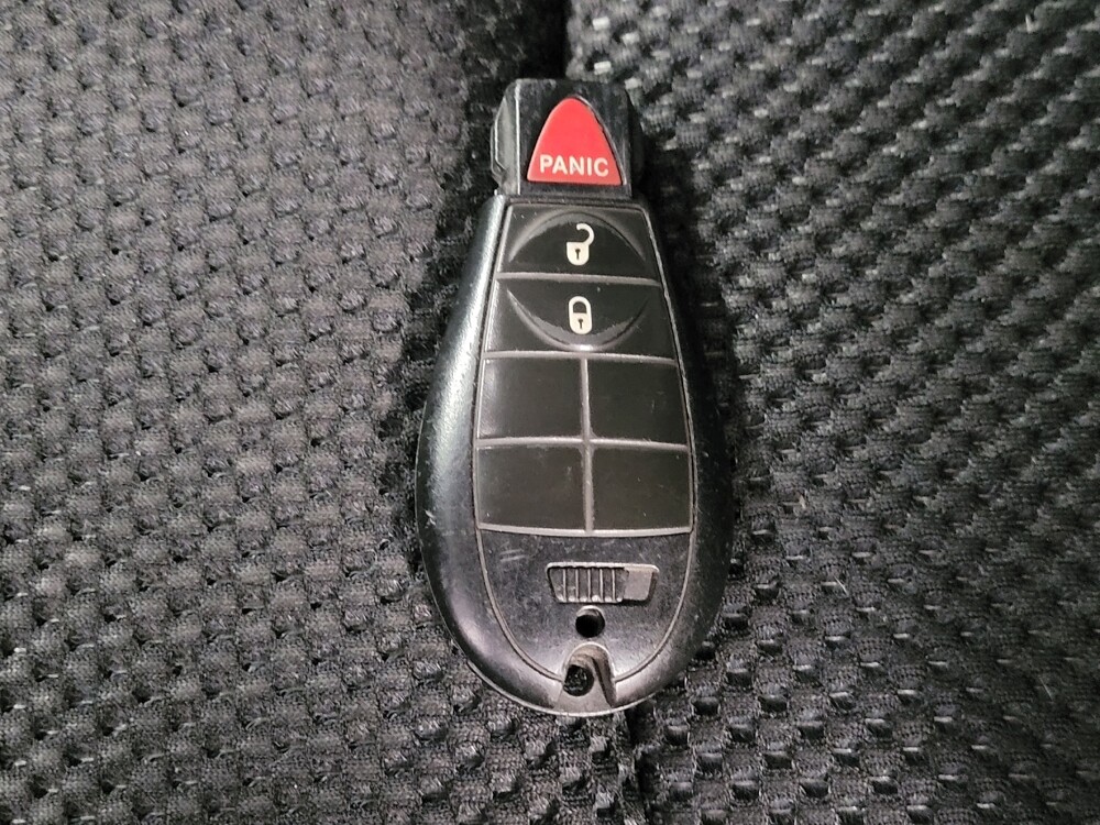 2014 RAM 1500 in Gainesville, FL 32609 - 18097462 32