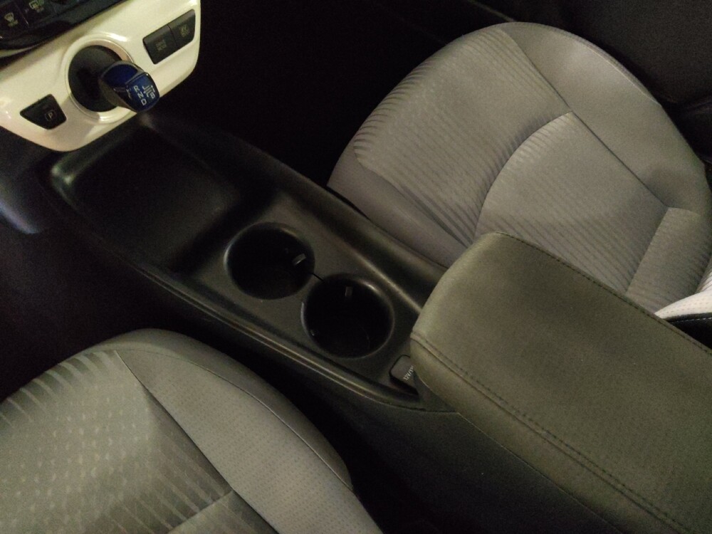 2017 Toyota Prius in Lauderdale Lakes, FL 33313 - 18097466 26