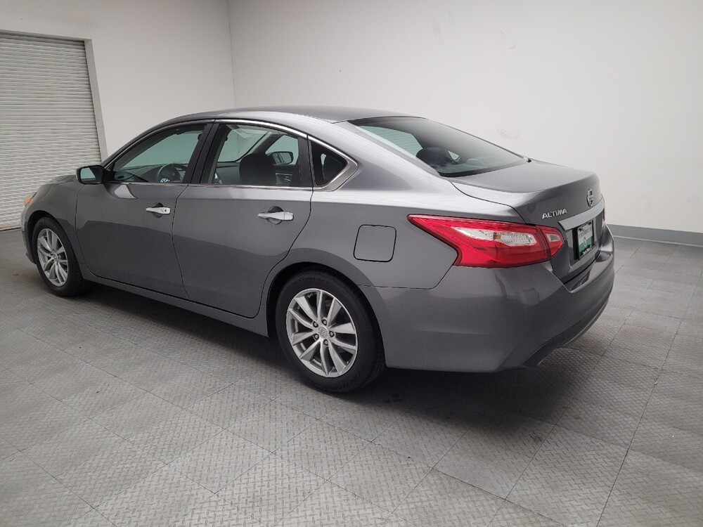 2016 Nissan Altima in Riverside, CA 92504 - 18097467 3