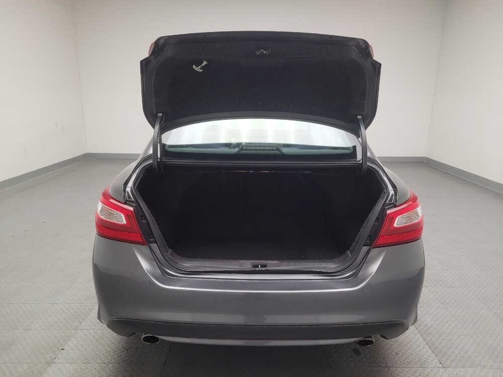 2016 Nissan Altima in Riverside, CA 92504 - 18097467 29