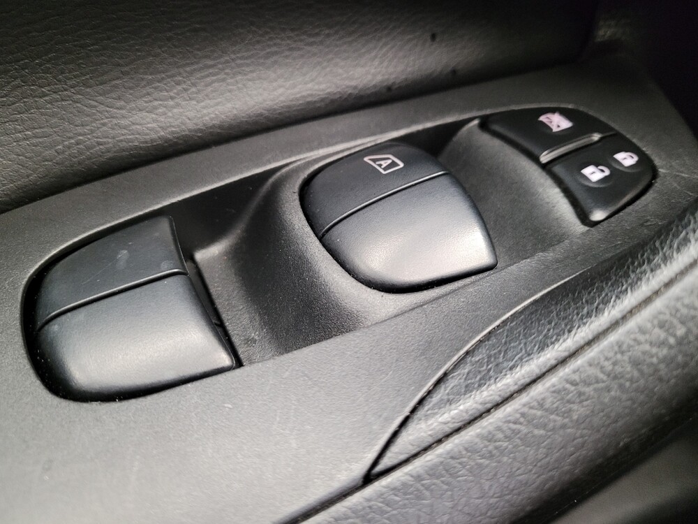 2016 Nissan Altima in Riverside, CA 92504 - 18097467 27