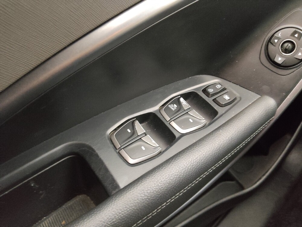 2018 Hyundai Santa Fe in Topeka, KS 66611 - 18097469 27