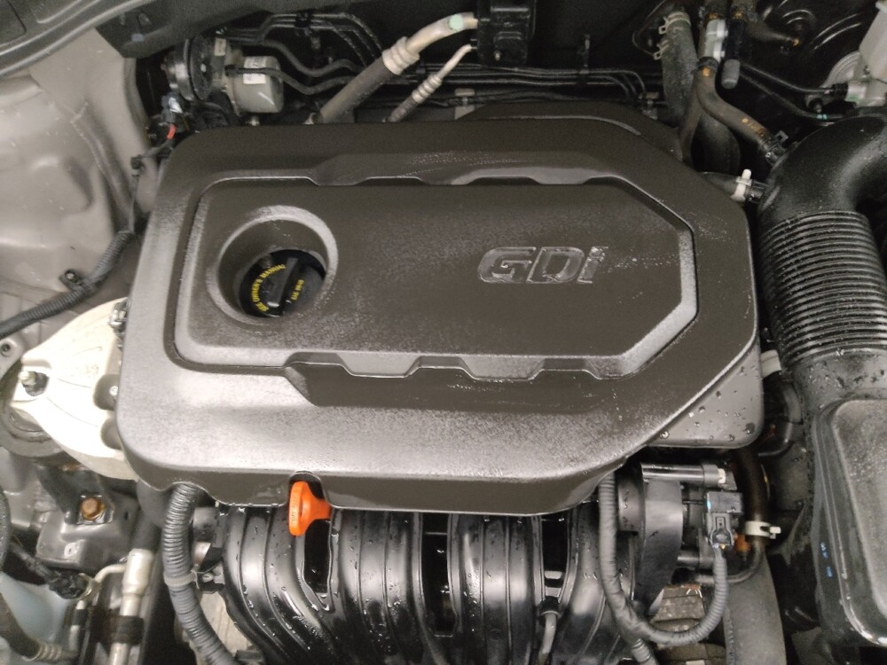 2018 Hyundai Santa Fe in Topeka, KS 66611 - 18097469 30