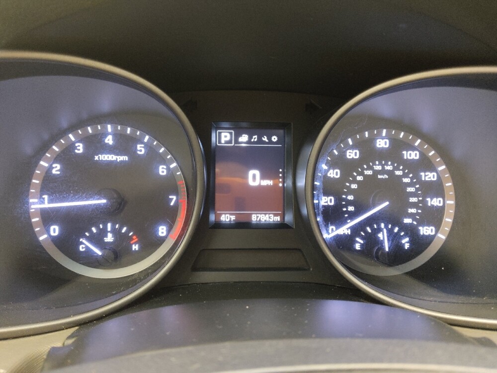 2018 Hyundai Santa Fe in Topeka, KS 66611 - 18097469 23