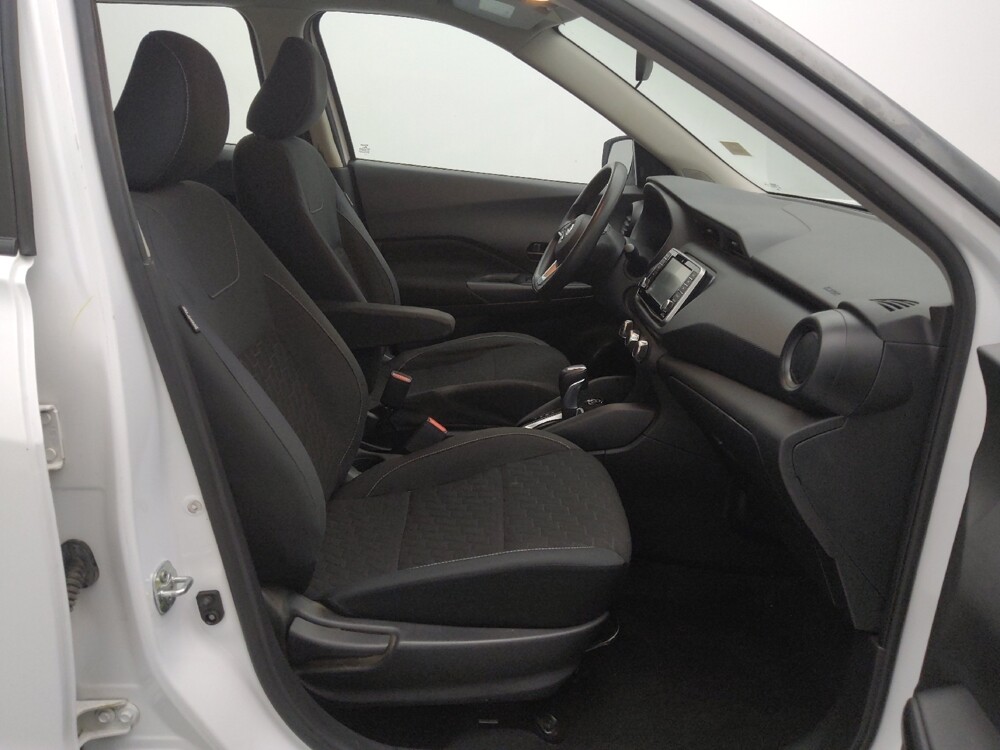 2021 Nissan Kicks in Gladstone, MO 64118 - 18097470 21