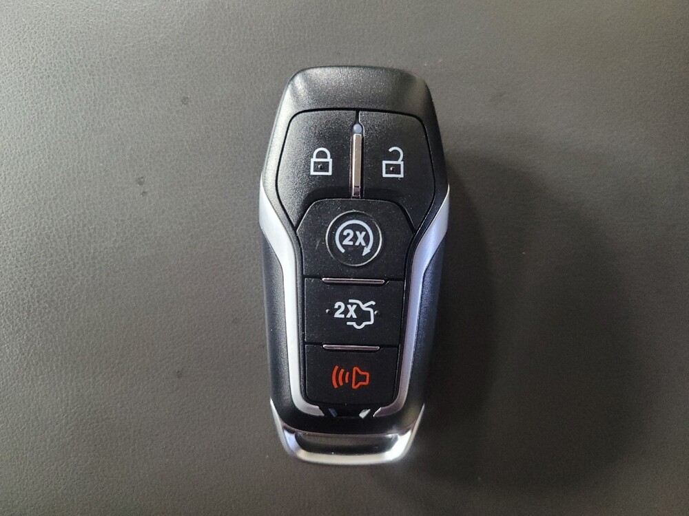 2016 Lincoln MKX in Morrow, GA 30260 - 18097472 32