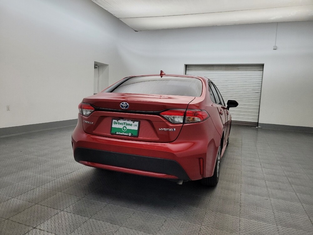 2021 Toyota Corolla in Glendale, AZ 85301 - 18097475 7