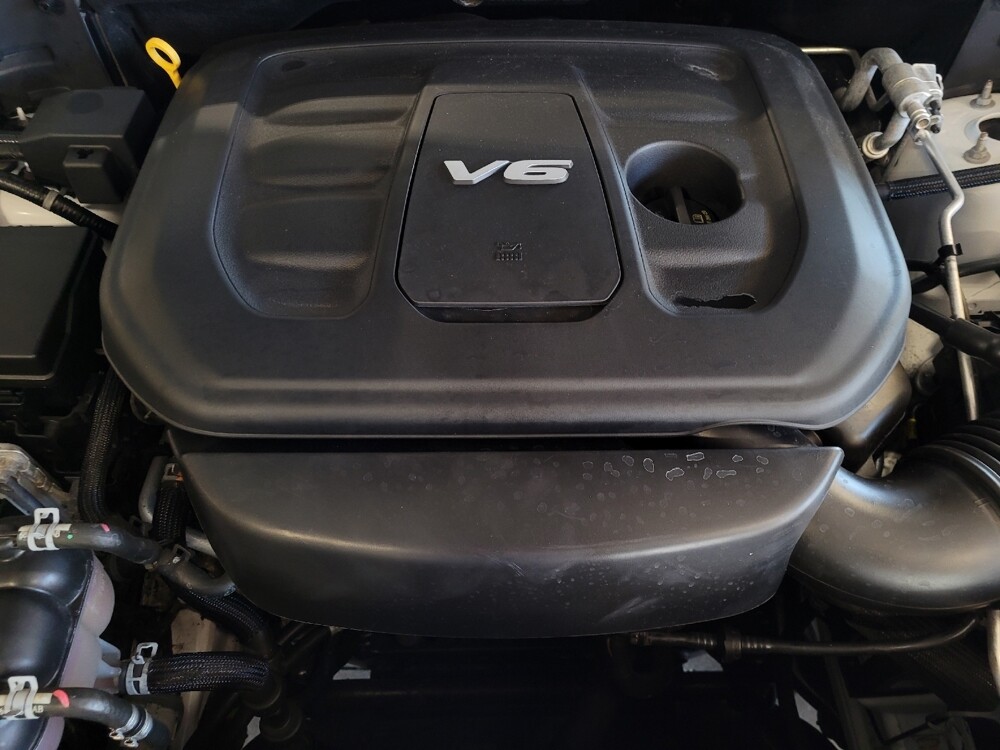 2016 Jeep Grand Cherokee in Lauderdale Lakes, FL 33313 - 18097476 30