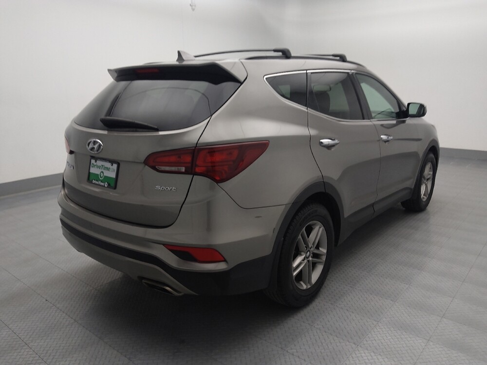 2018 Hyundai Santa Fe in Gladstone, MO 64118 - 18097480 9
