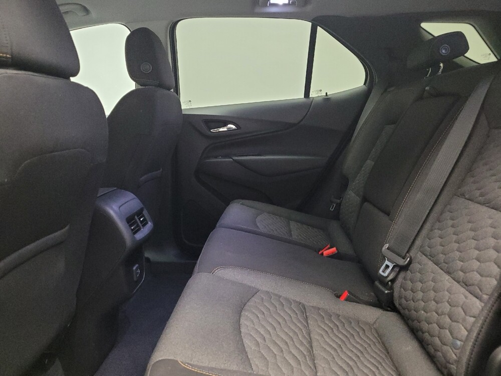 2020 Chevrolet Equinox in Eastpointe, MI 48021 - 18097488 18