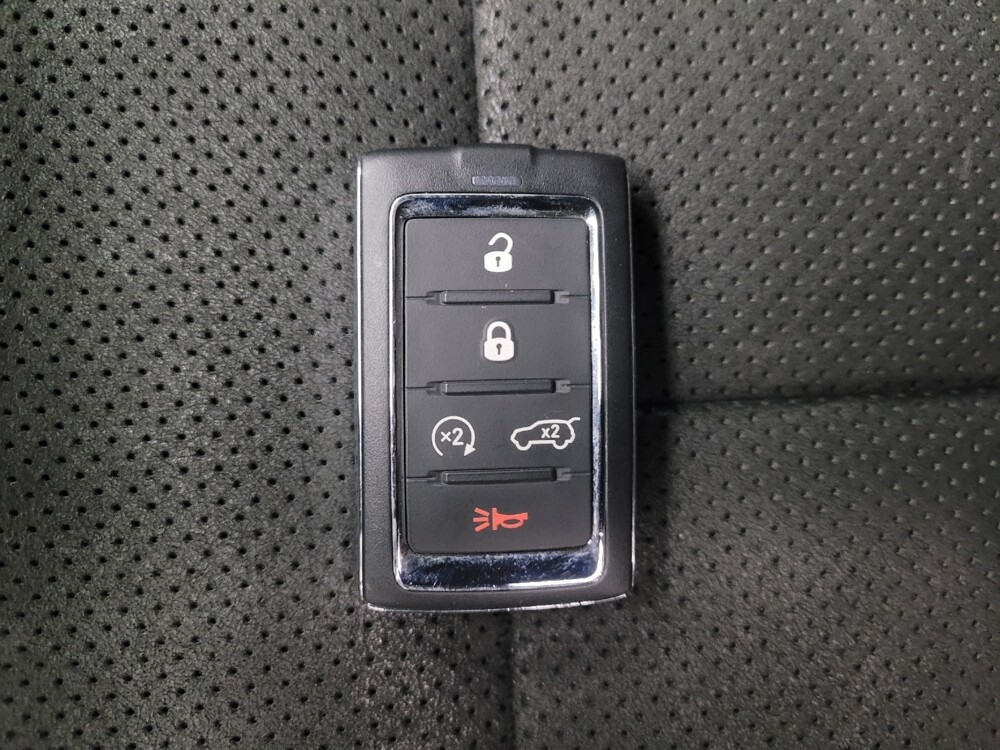 2021 Jeep Grand Cherokee L in Eastpointe, MI 48021 - 18097489 32